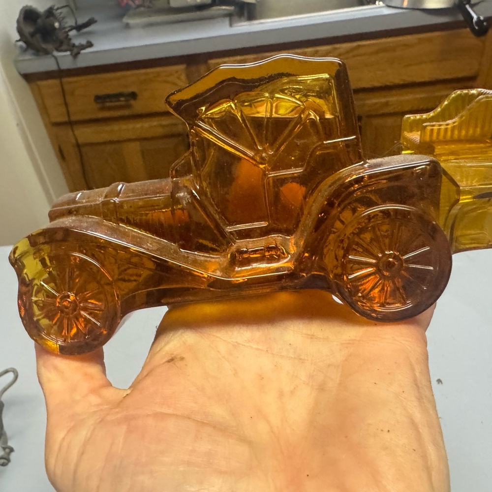 Avon Amber Glass Car Shaving Mug - Deep Amber